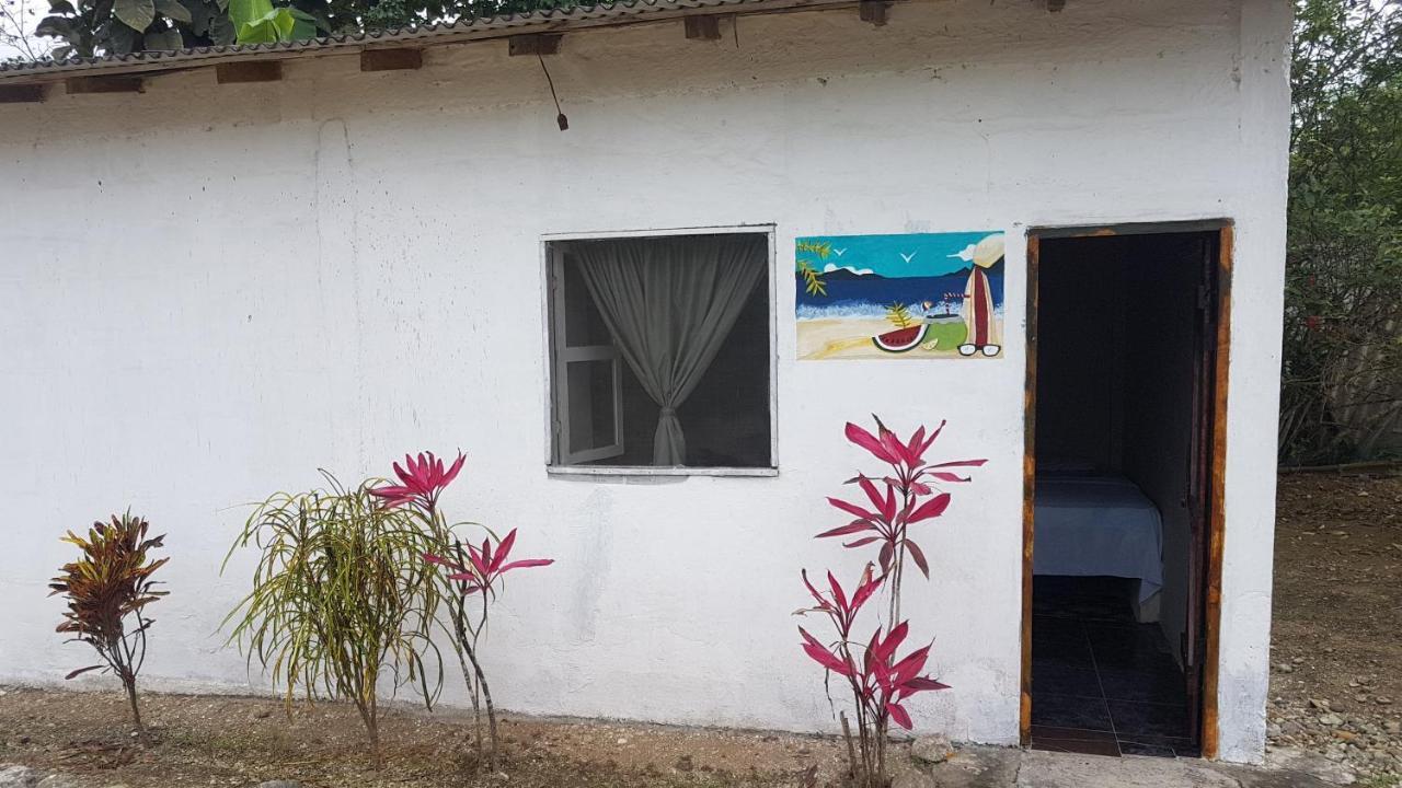 Montañita Garden Hostal Exterior foto