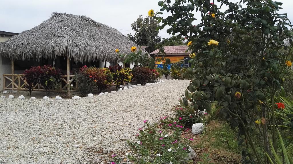 Montañita Garden Hostal Exterior foto