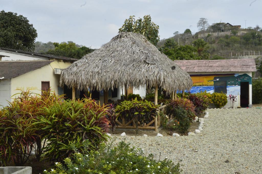 Montañita Garden Hostal Exterior foto